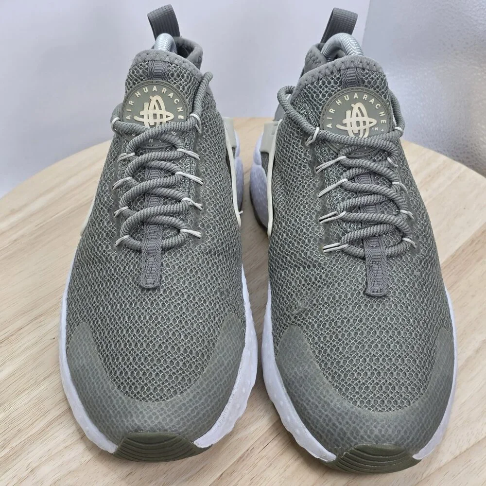 Womens US 10 - Nike Air Huarache Run Ultra Green Running Shoes Cross Trainers - Picture 3 of 7